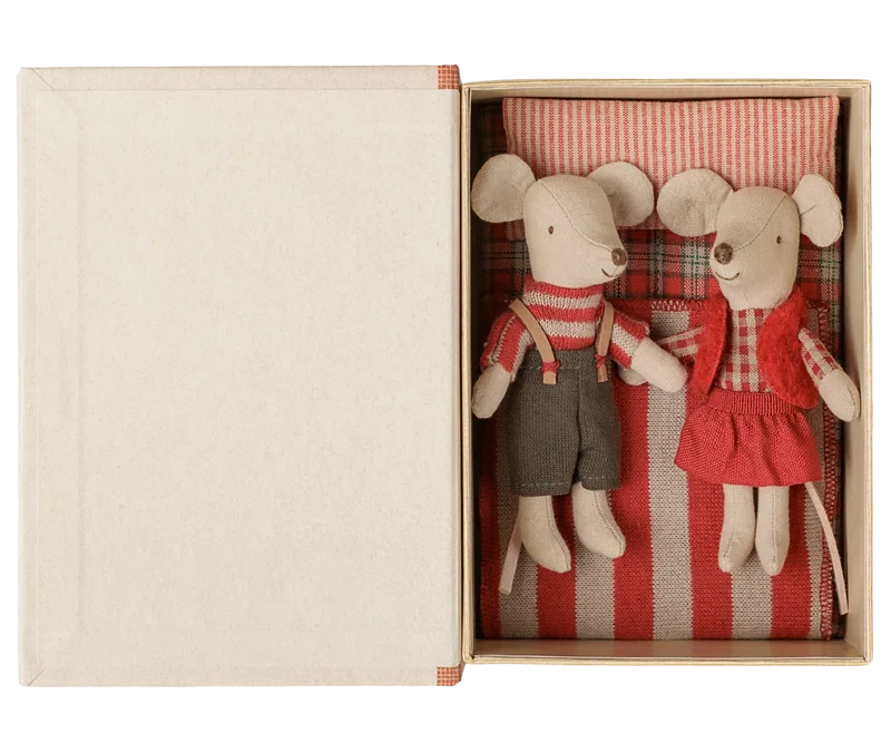 MAILEG Christmas Twin Mice in Book