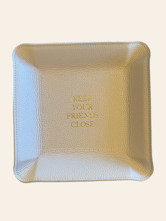 KEEP SHOP Keep Your Friends Close Catchall