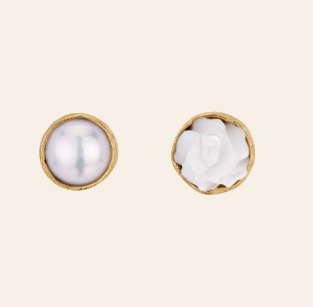 GRAINNE MORTON White Flower Mismatched Stud Earrings