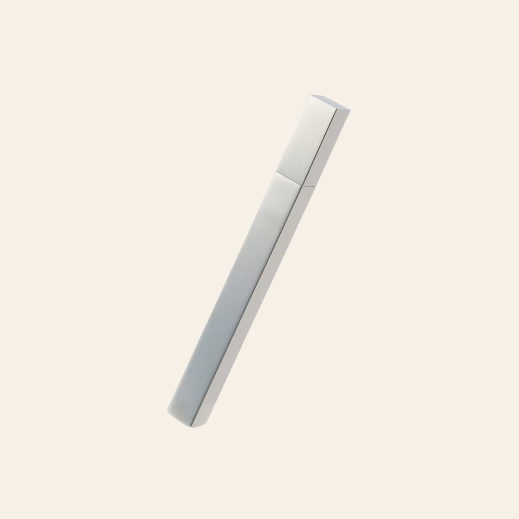 TSUBOTA PEARL Queue Petrol Lighter