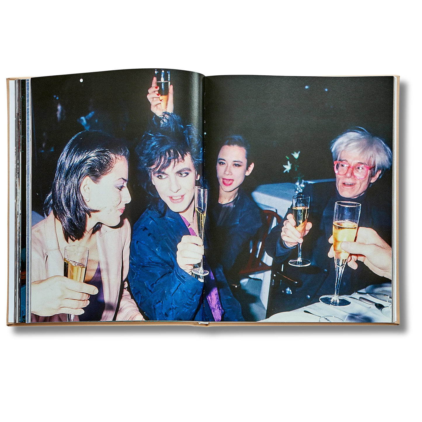 GRAPHIC IMAGE The Stylish Life of Cocktail Parties