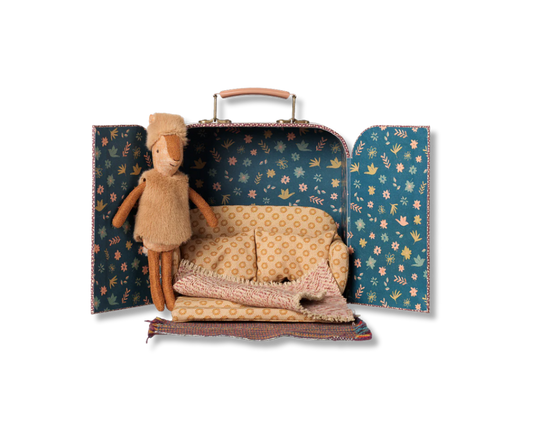 MAILEG Reindeer in Suitcase Little Sister